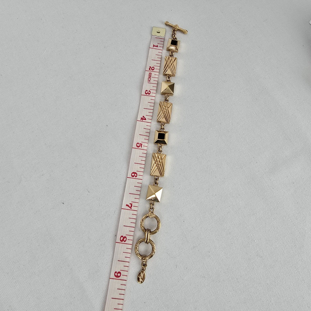 Myka Gold Tone Geometric Link Bracelet Toggle Clasp