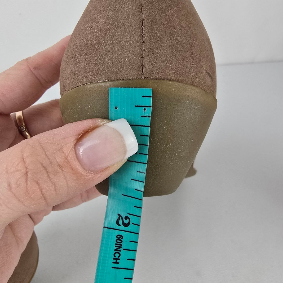 Fugitive Francesco Rossi Leather Low Heel Sandals Brown Beige