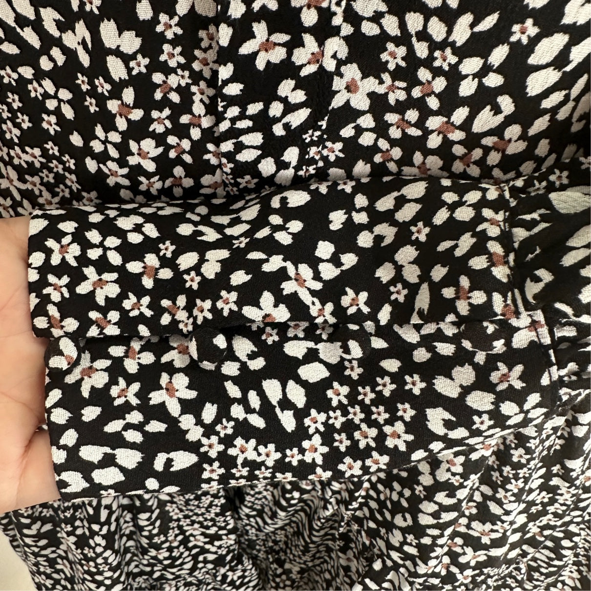 Dynamite Black Floral Tie Detail Mini Dress Size XS