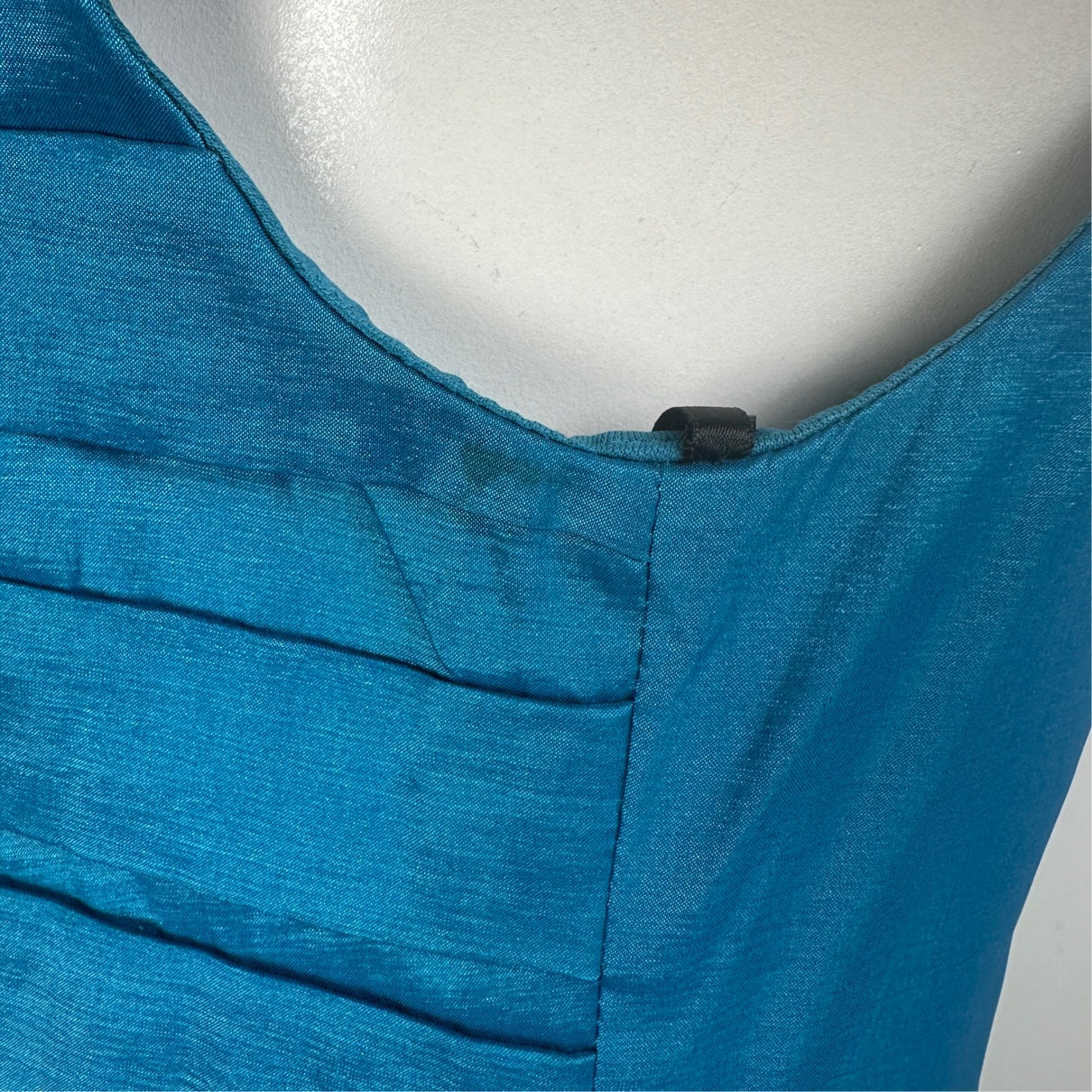 Modern Touch Blue Layered Knee Length Evening Dress Size M