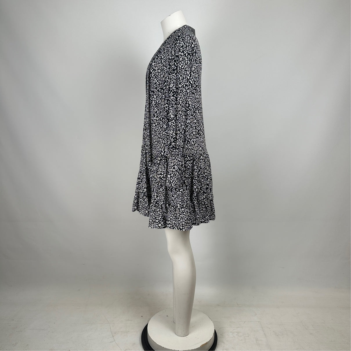 Dynamite Black Floral Tie Detail Mini Dress Size XS