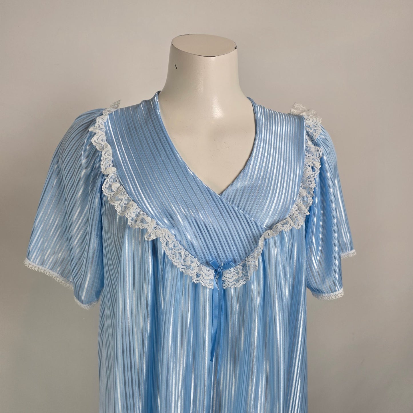 Vintage Improptu Blue Nightgown Size M