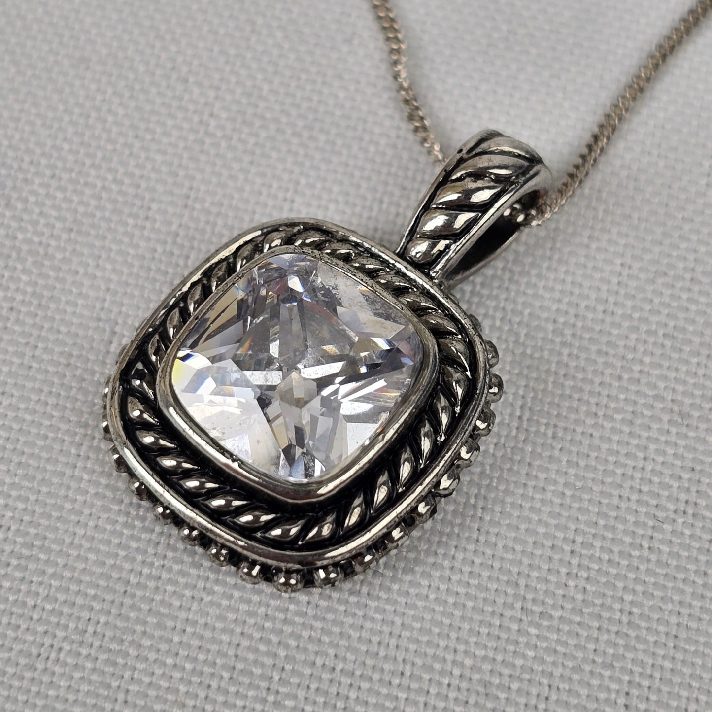 EVP 925 Sterling Silver Crystal Pendant Chain Necklace