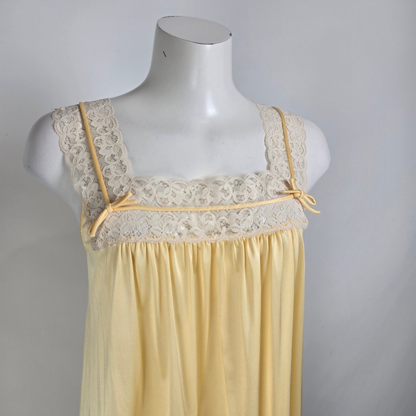 Vintage Yellow Lace Detail Long Lingerie Slip Dress Size M