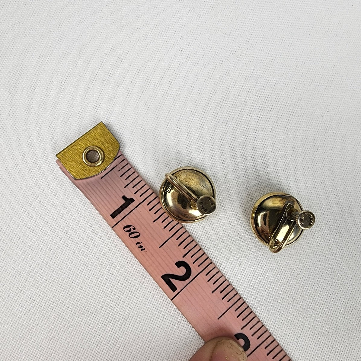 Vintage F.S. Ster Floral Gold Tone Screw Back Earrings