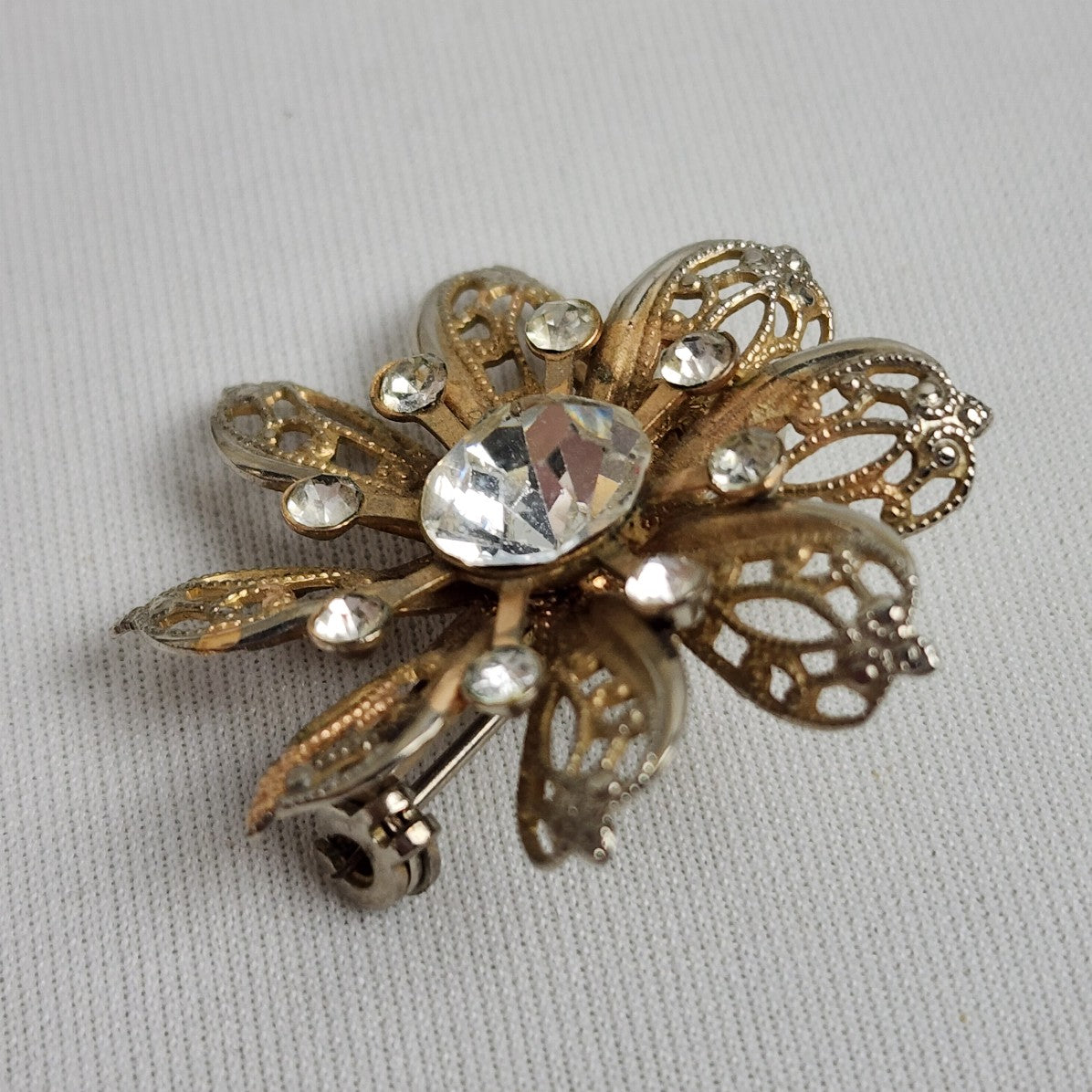 Vintage Crystal Flower Brooch Silver & Gold Tone