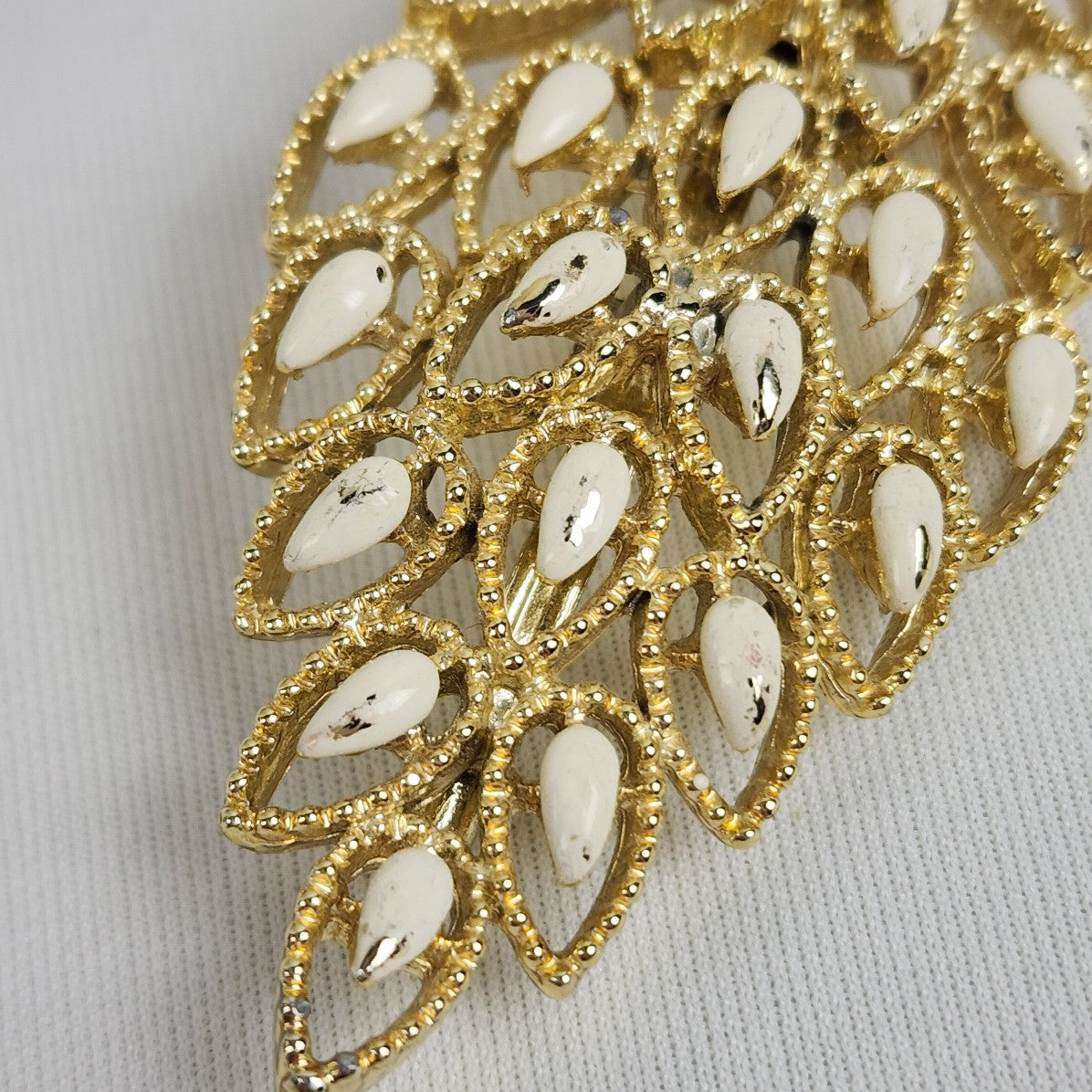 Vintage Gerry's Leaf Brooch White Gold Enamel
