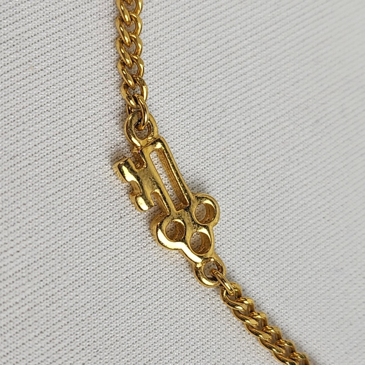 Vintage Gold Tone Chain Key Necklace