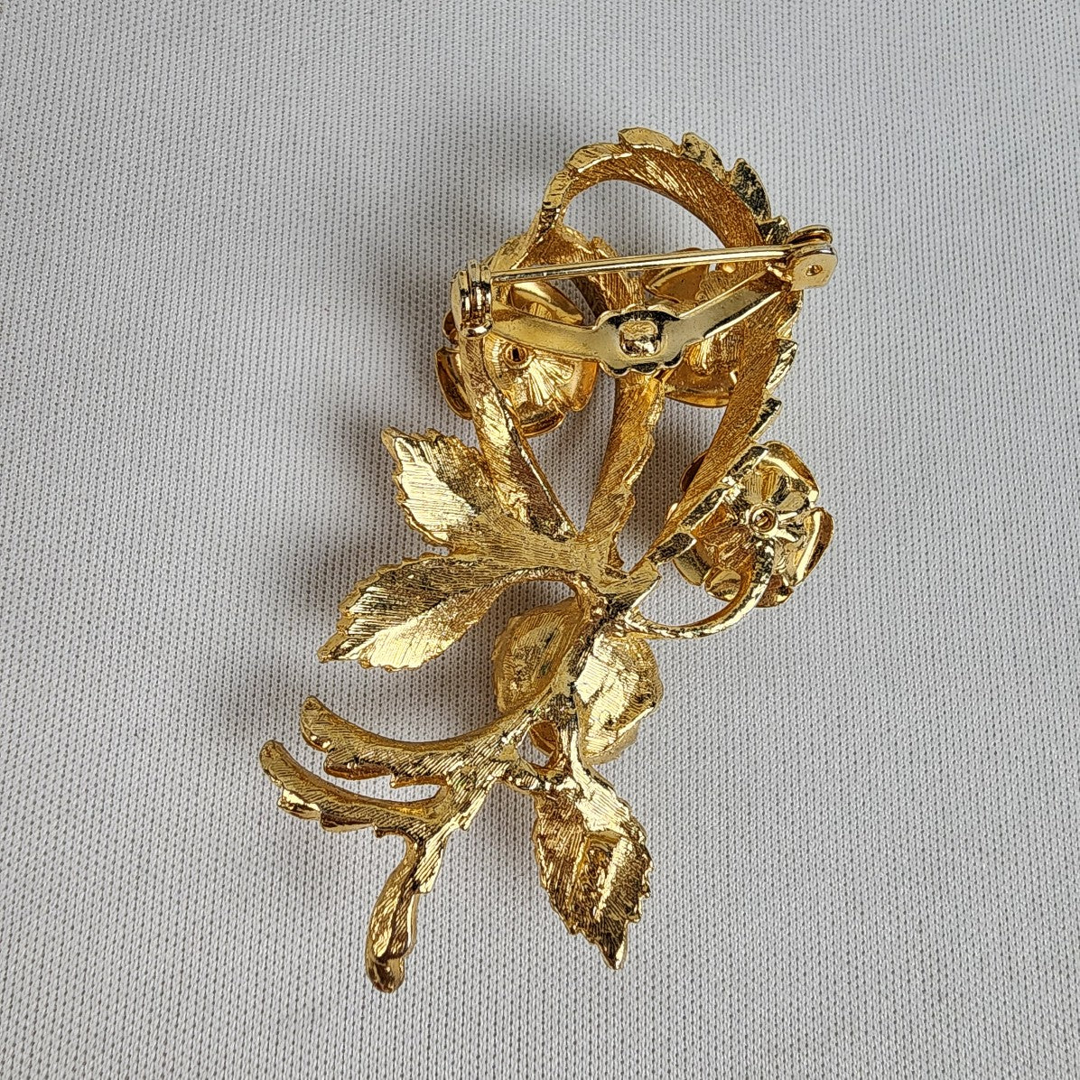 Vintage Gold Tone Rose Brooch & Clip On Earring Set