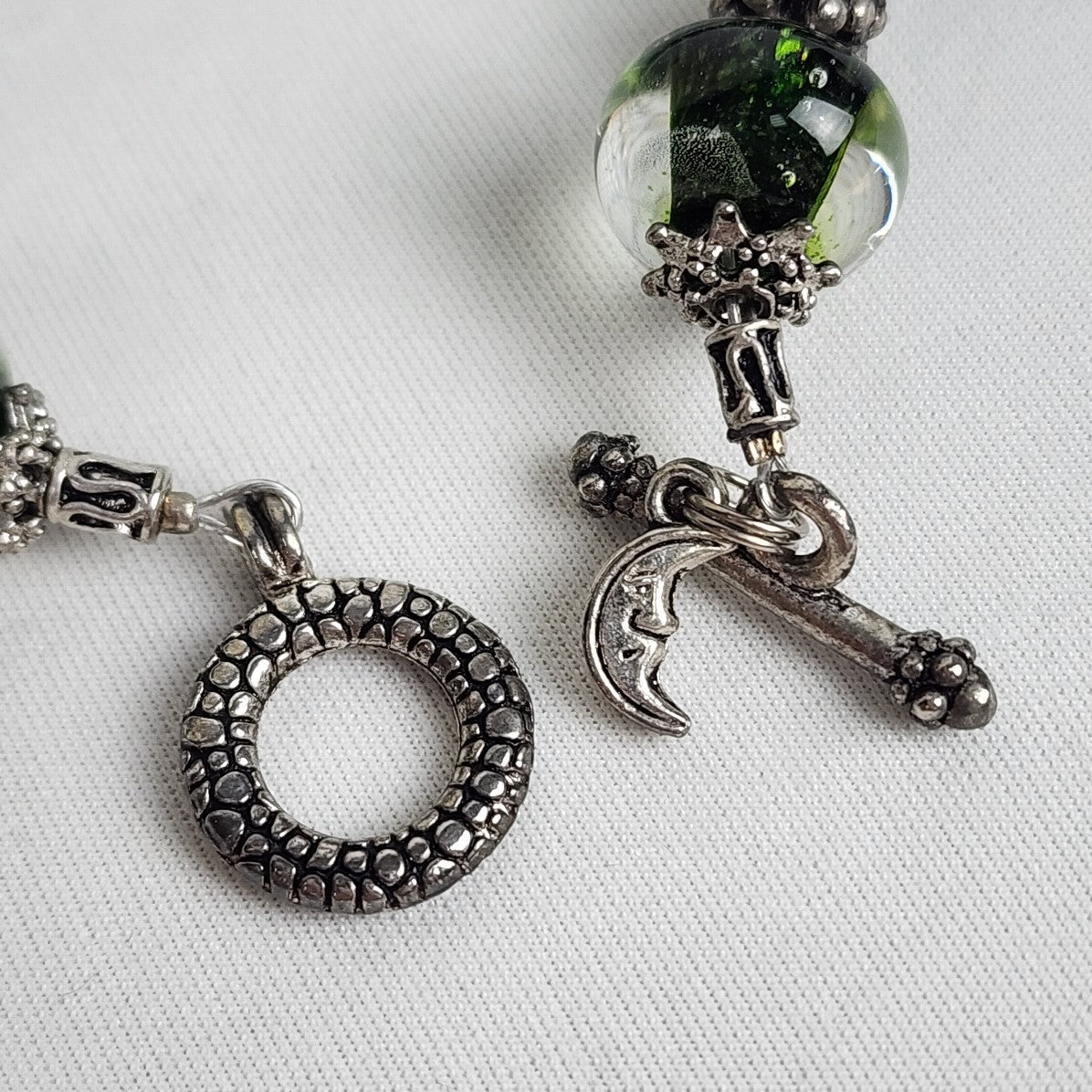 Silver Tone Green Glass Beaded Bracelet