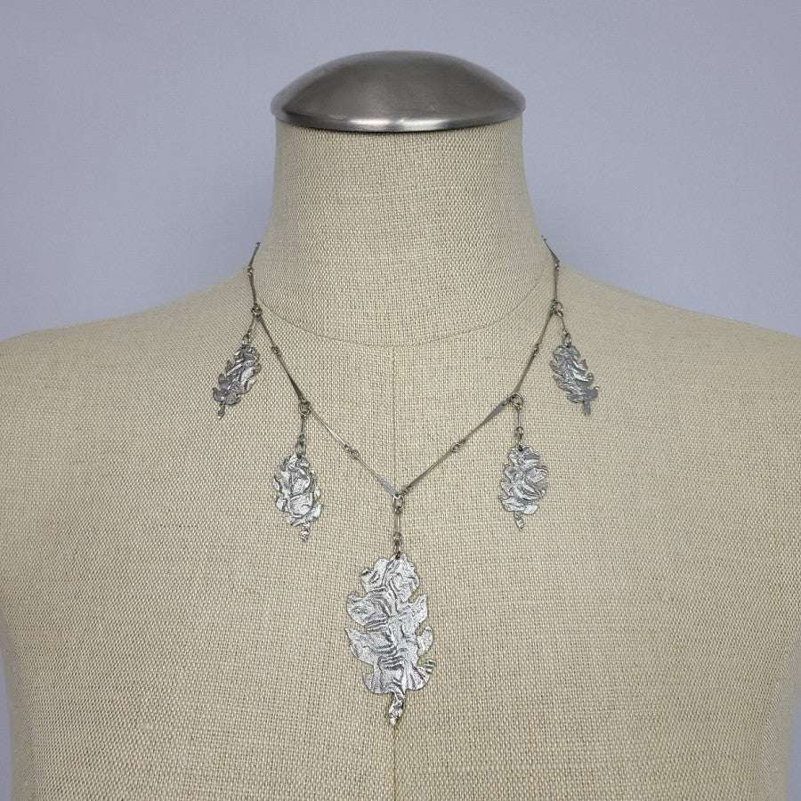 Vintage Hammered Leaf Pendant Charm Link Necklace