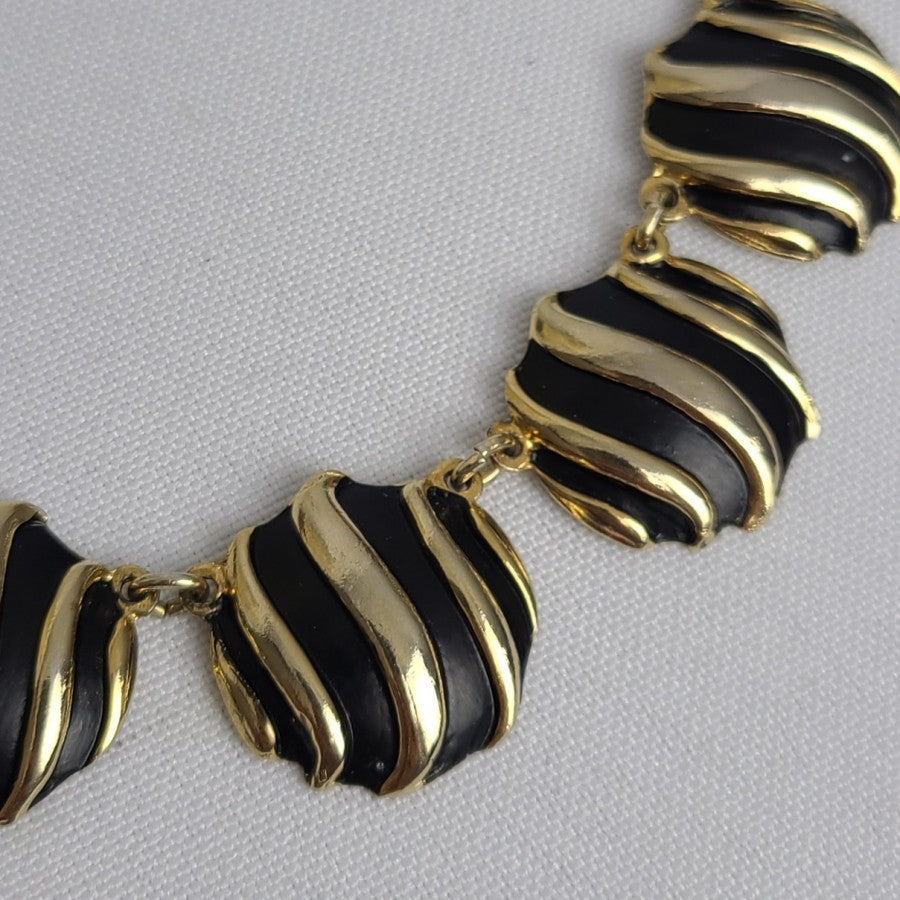 Vintage Gold Tone Black Link Collar Necklace