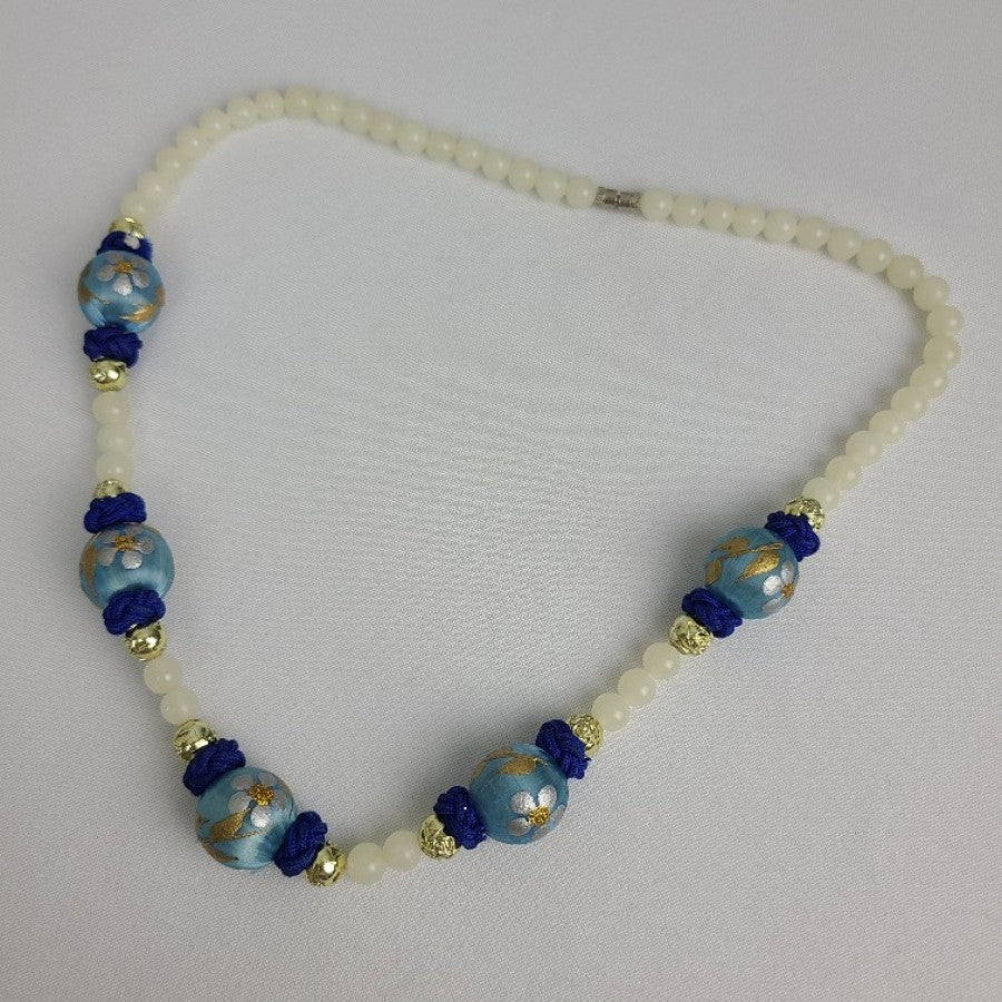 Vintage Blue Flower Beaded Necklace