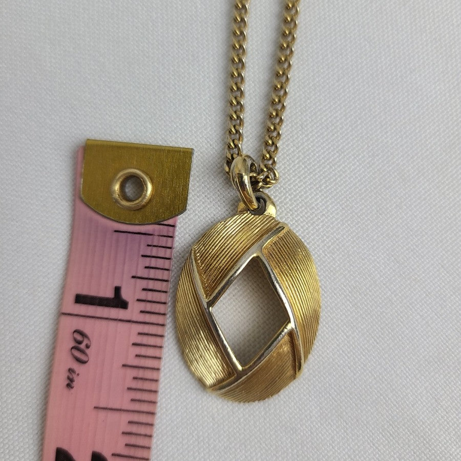 Vintage Layered Pendant Necklace Gold Tone