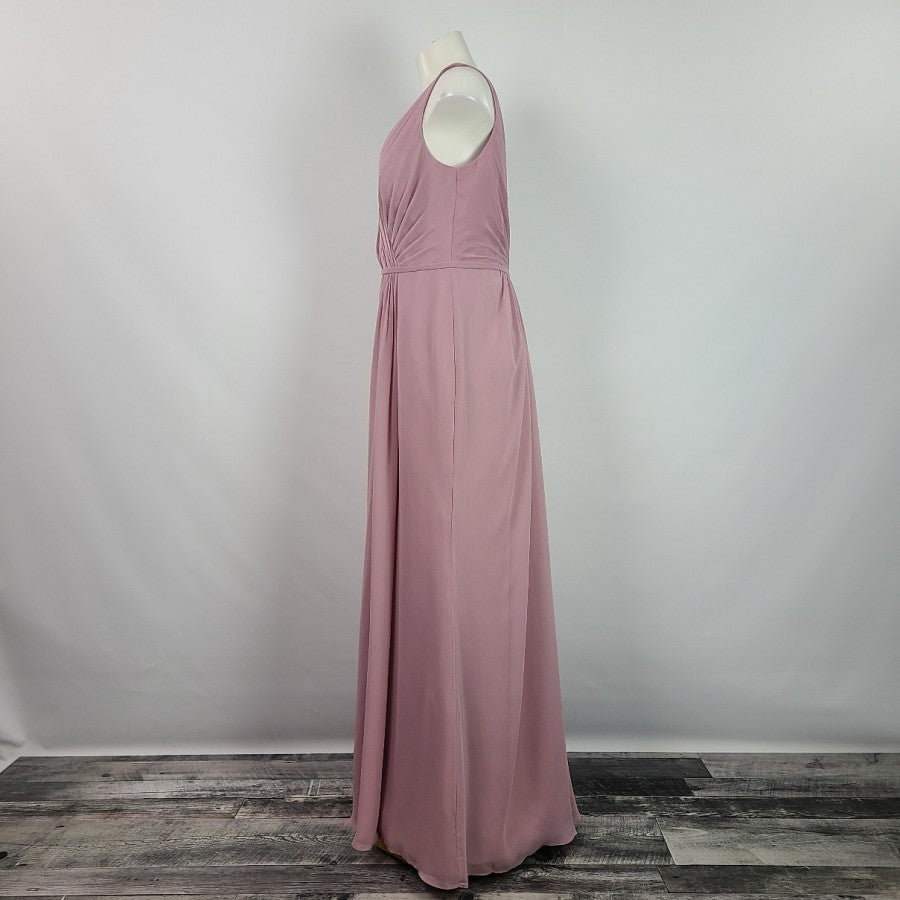 Davids Bridal Pink Long Chiffon Bridesmaids Dress Size M NWT Style F19585