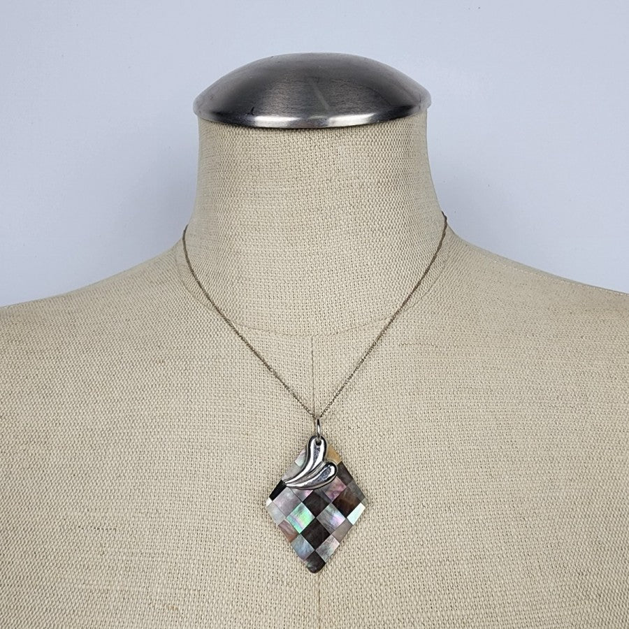925 Sterling Silver Chain Abalone Pendant Necklace