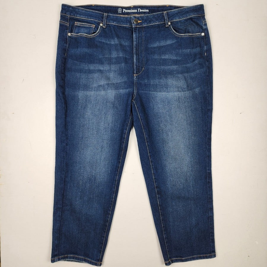 A MTL Straight Leg High Waisted Jeans Size 26