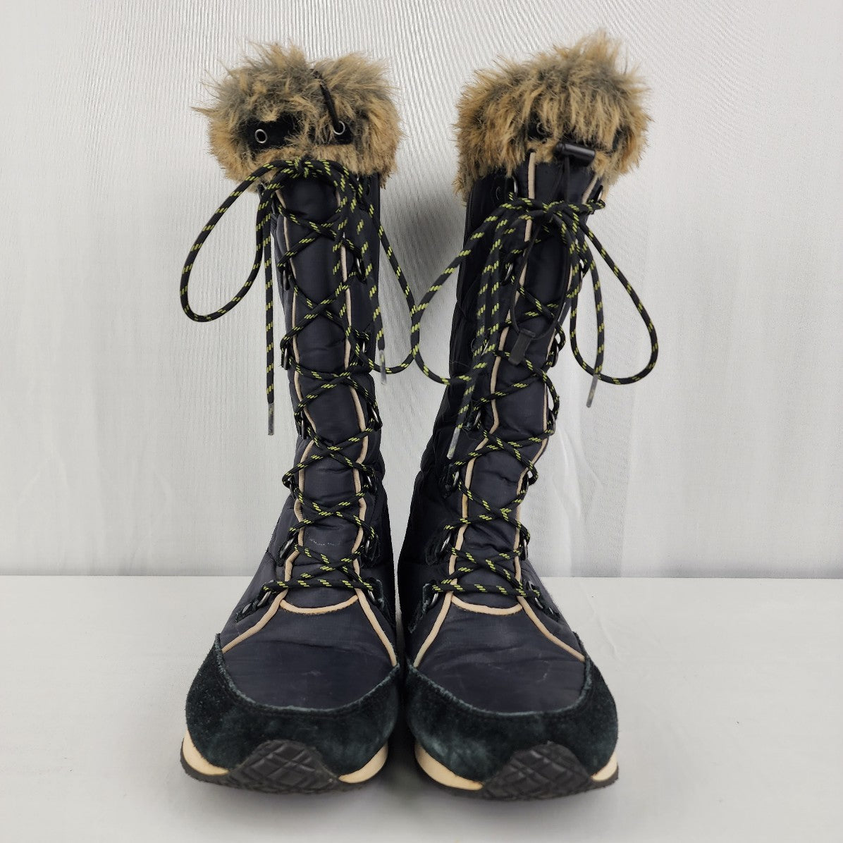 LL Bean Suede Fur Trim Black Waterproof Boots Size 9