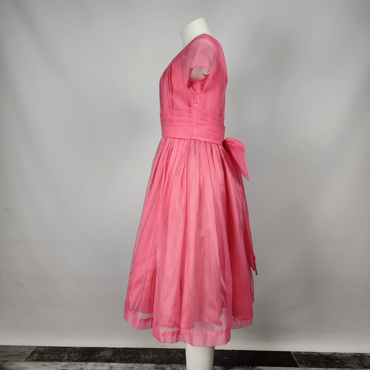 Vintage Pink Fit & Flare Dress Bow Detail Size M