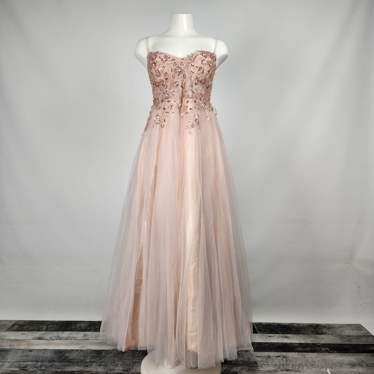 Rose Gold Blush Pink Tule Beaded Grad Gown Event Dress Size M