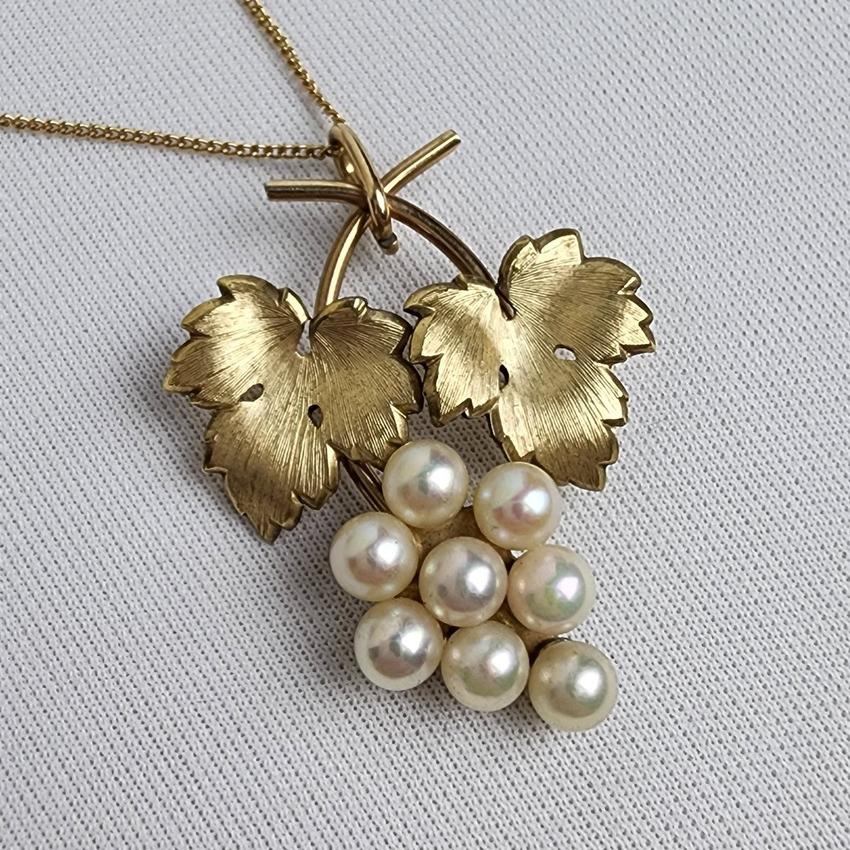 Vintage 1/20 12K Gold Fill Grapes Pendant Chain Necklace