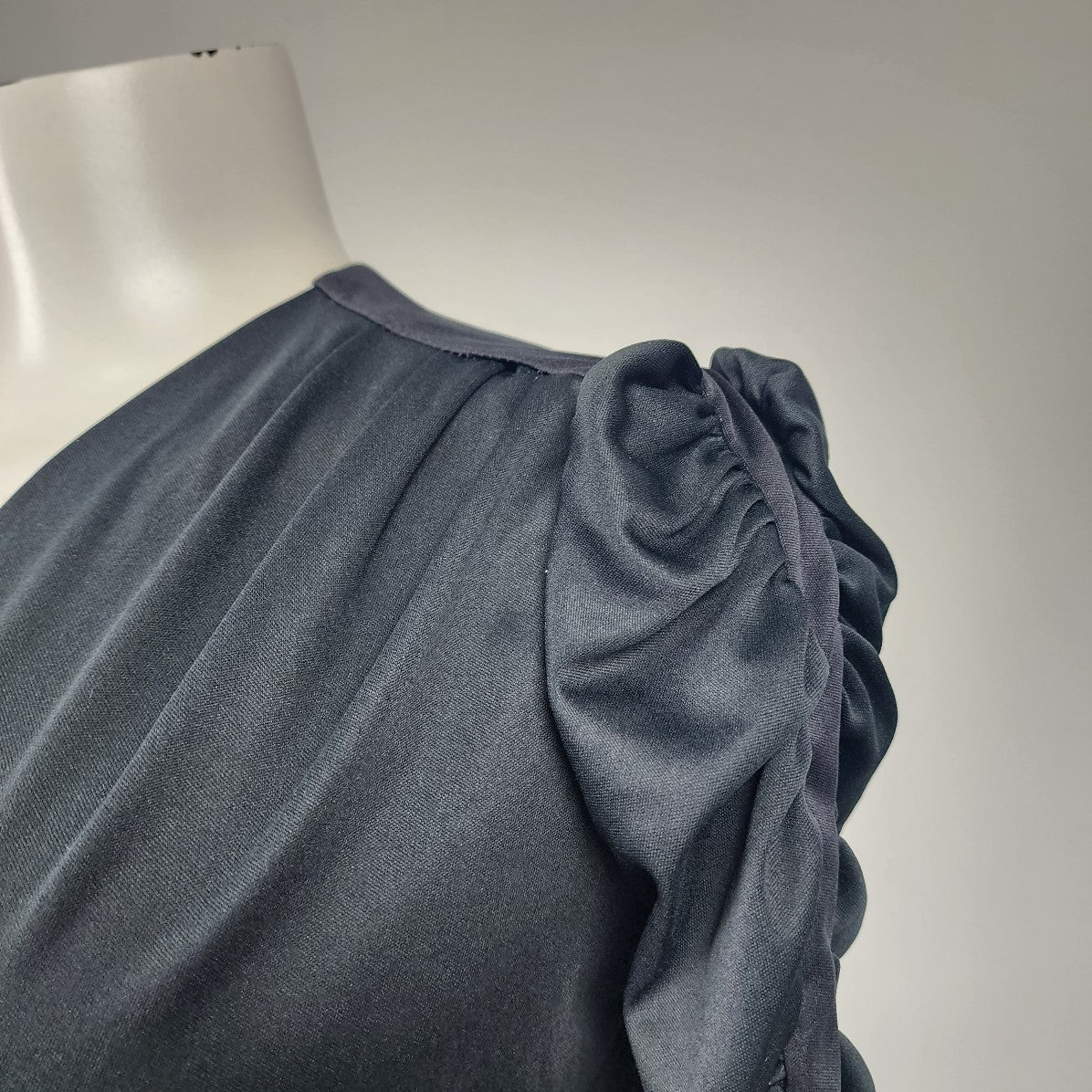 Vintage Black V Neck Ruched Sleeve Fit & Flare Dress Size S