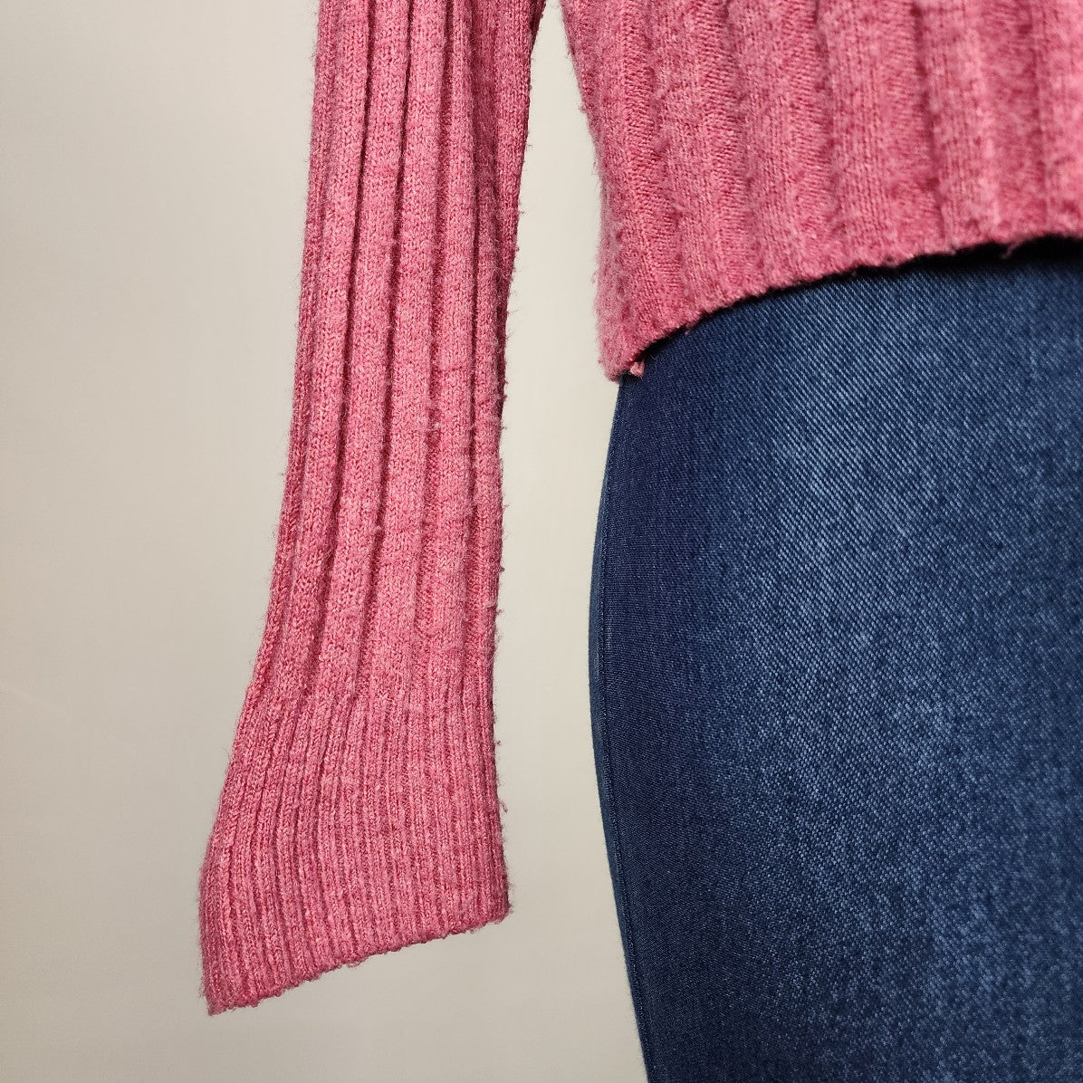 American Eagle Pink Knitted Sweater Size Size XS/S