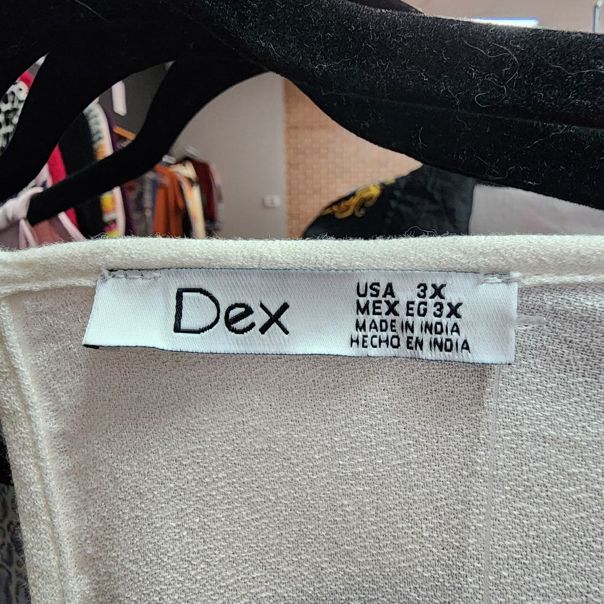 Dex Cream Embroidered Flower Top Size 3X