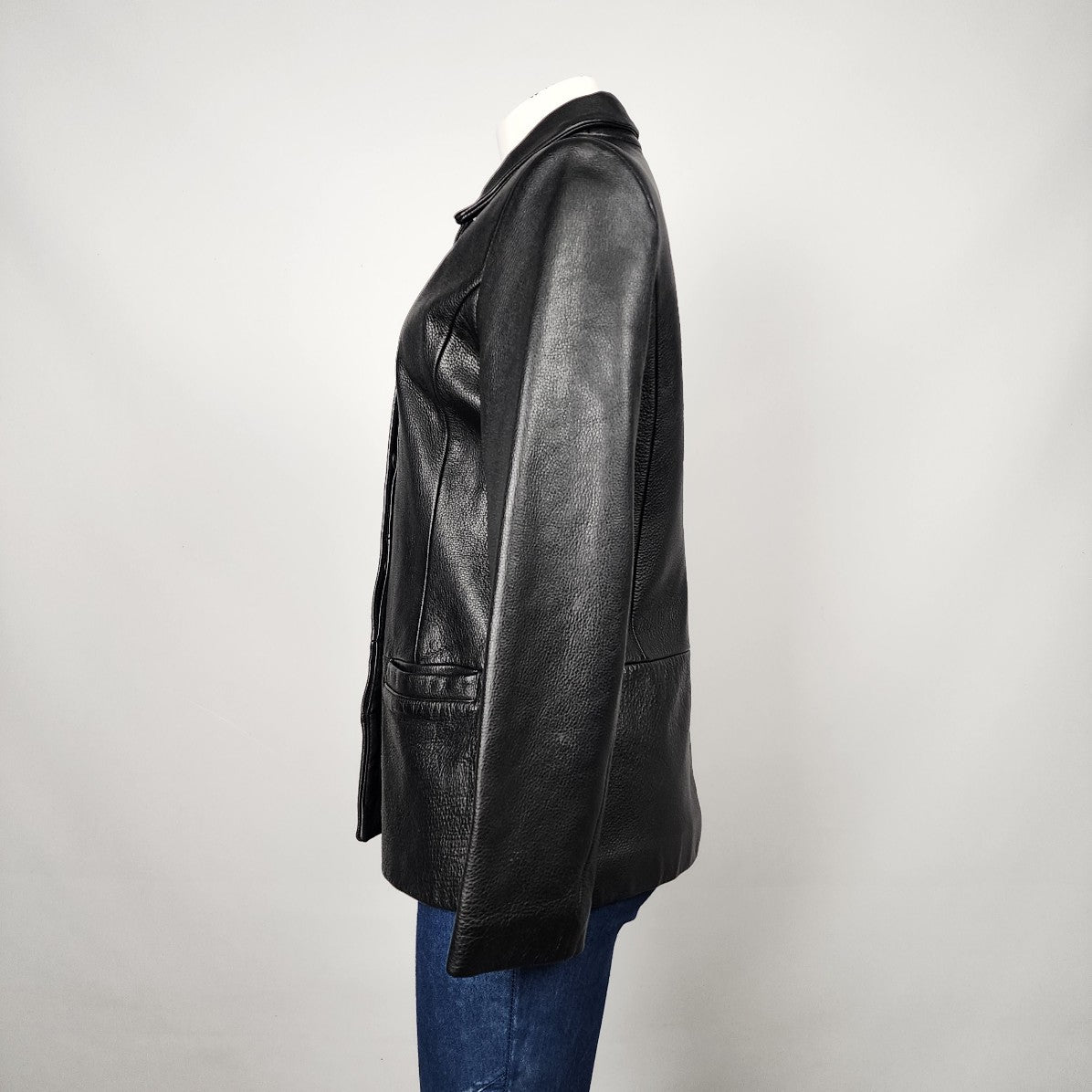 Danier Black Leather Jacket Size XS/S