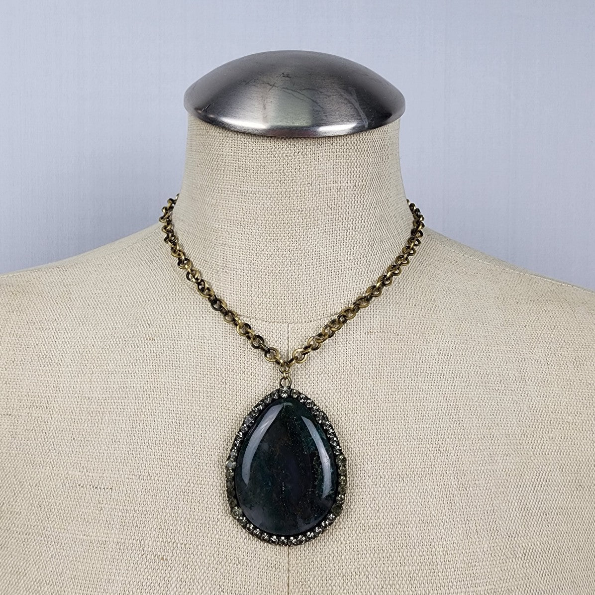 Butler Gold & Black Teardrop Stone Necklace & Hook Earrings Set