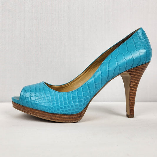 Nine West Aqua Blue Leather Peep Toes Pump Size 11