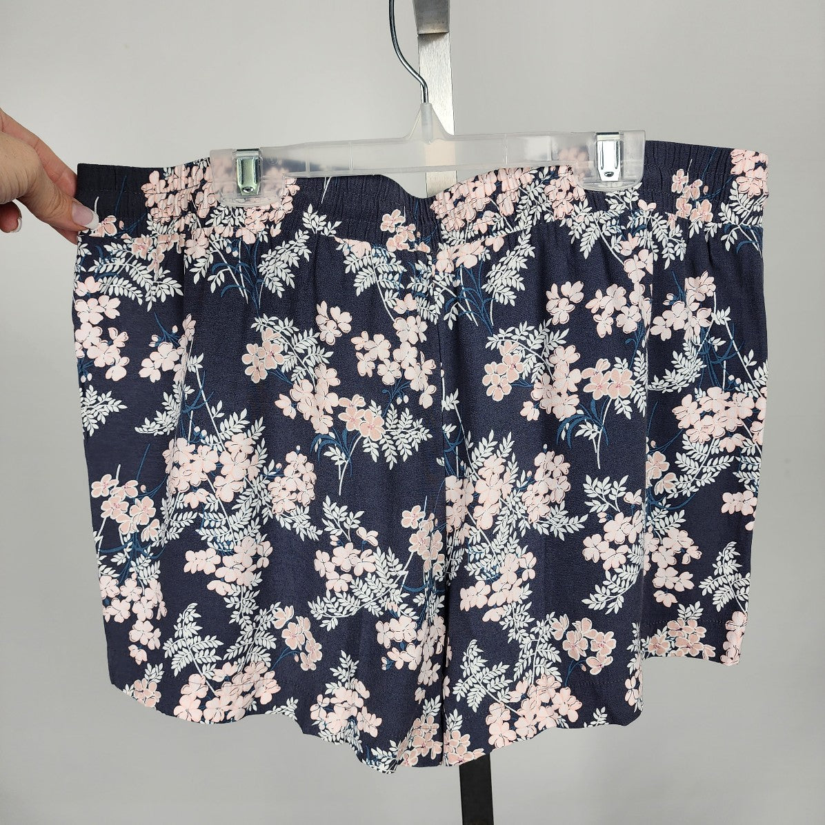 Loft Navy Blue Pink Floral Print Shorts Size M