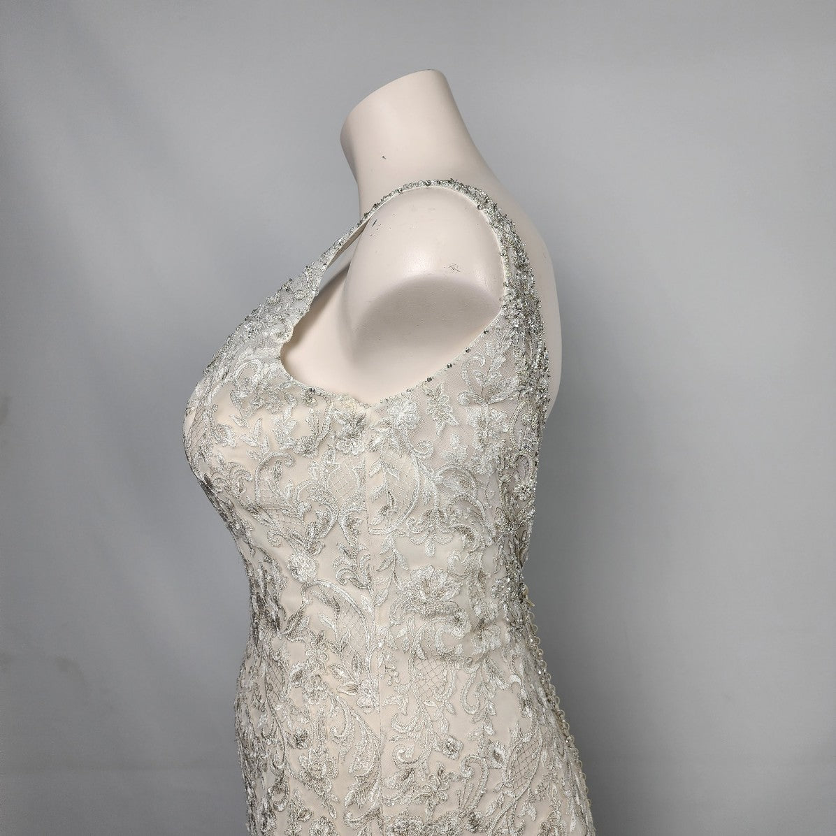 Jasmine Couture Ivory Silver Lace Beaded Wedding Gown Size 18