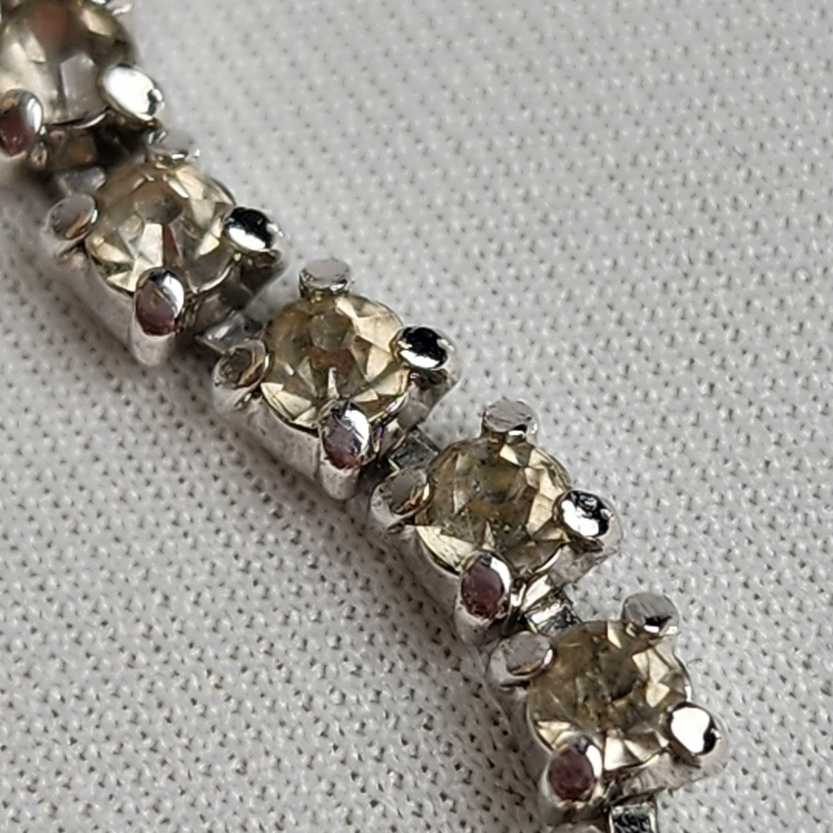 Vintage Clear Rhinestones Necklace & Earrings Set
