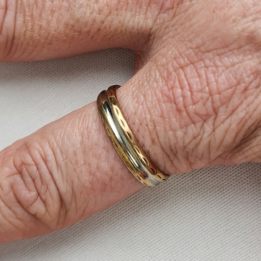 10k - 18K Two Tone Gold Wedding Band Ring Size 11