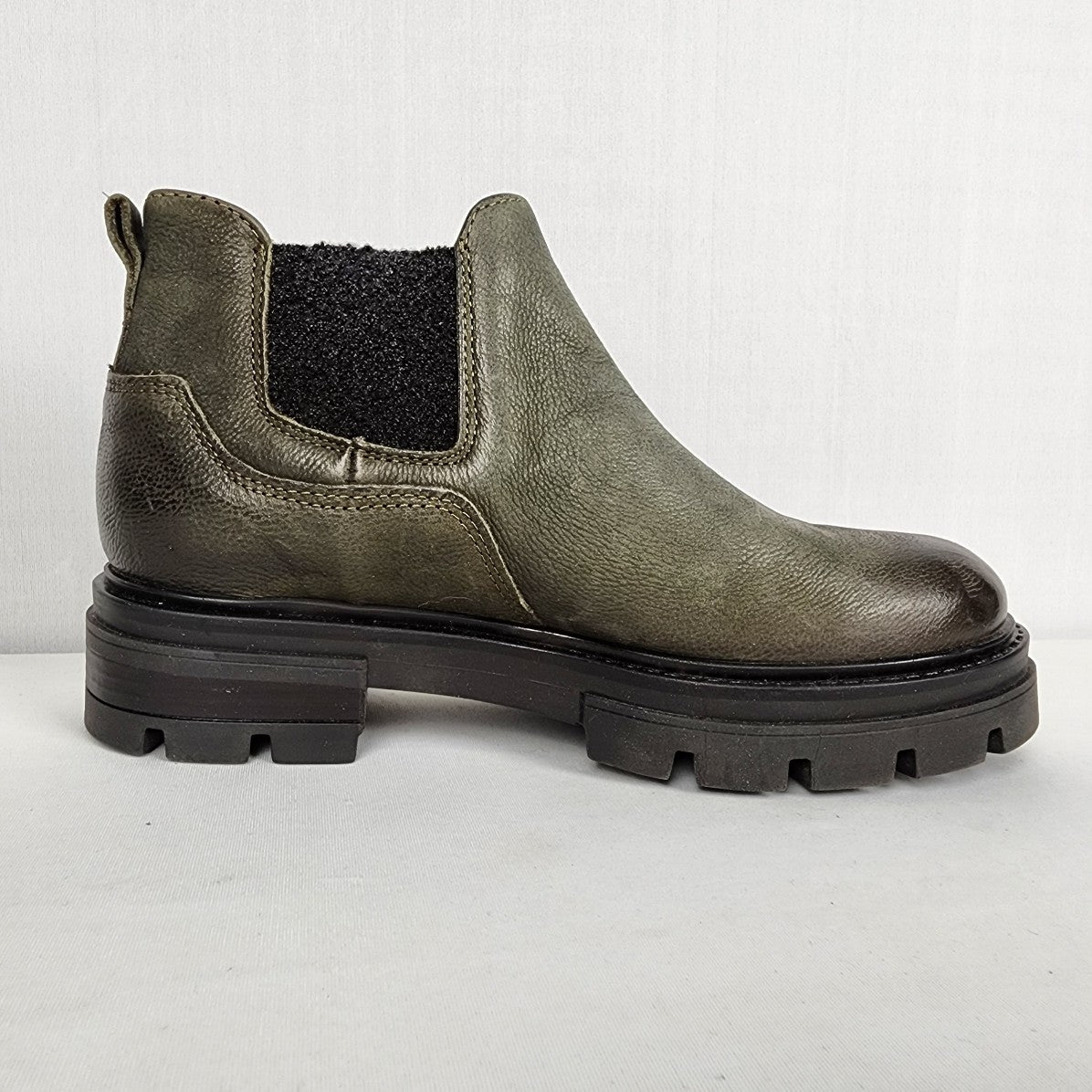 Mjus Olive Green Leather Rubber Chunky Sole Boots Size 5