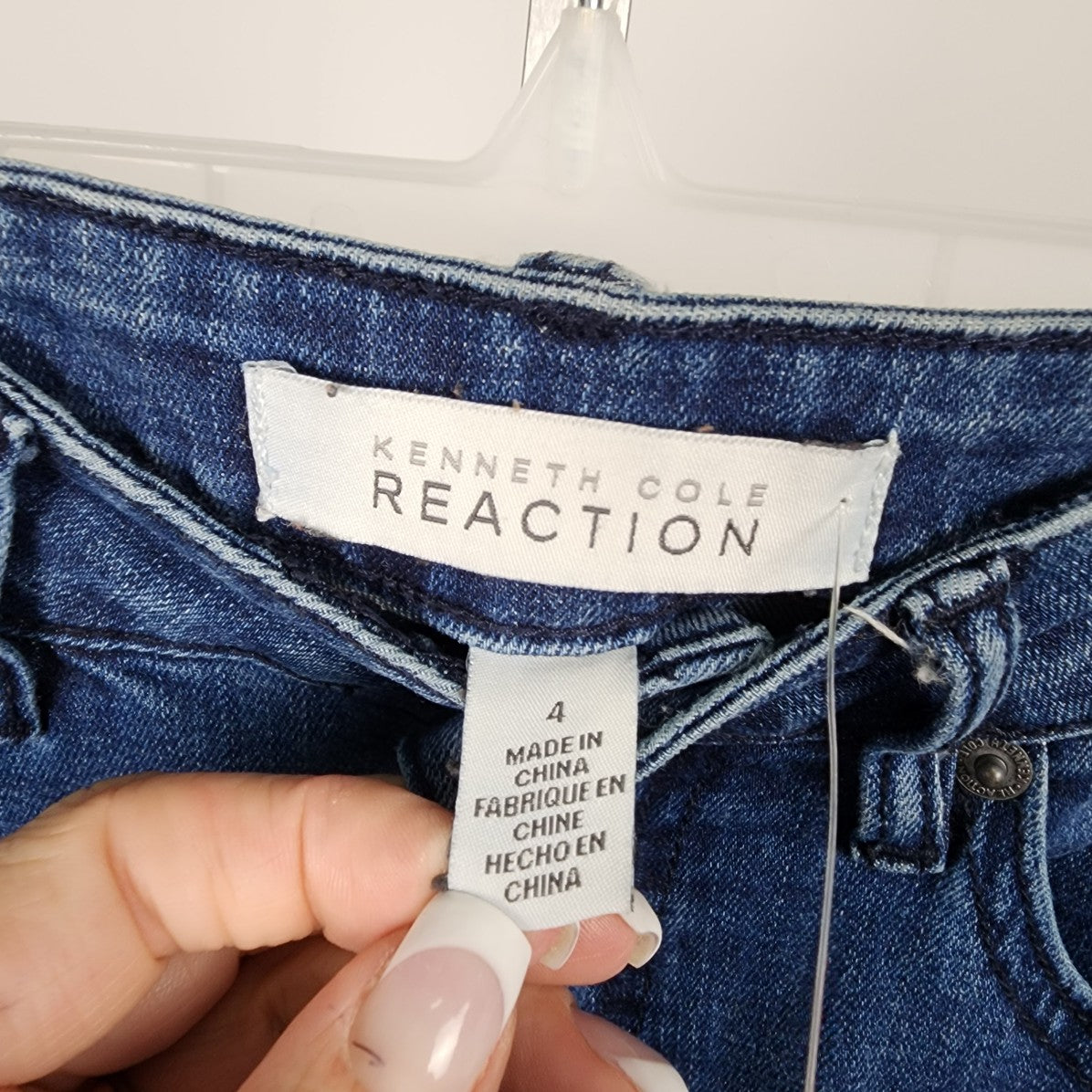 Kenneth Cole Reaction Boyfriend Jeans Size 4