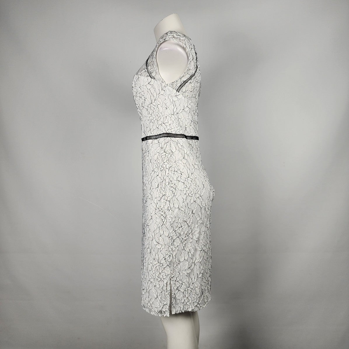 DB Studio David's Bridal White Floral Lace Sheath Dress Size 10