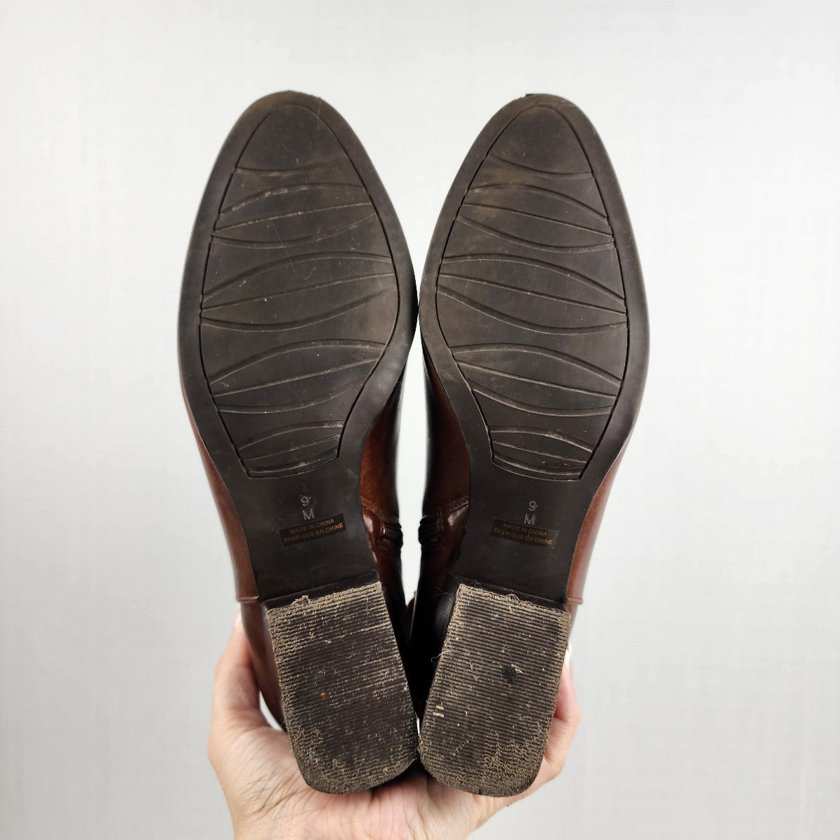 VANELi Brown Leather Side Zip Block Heel Ankle Boots Size 9