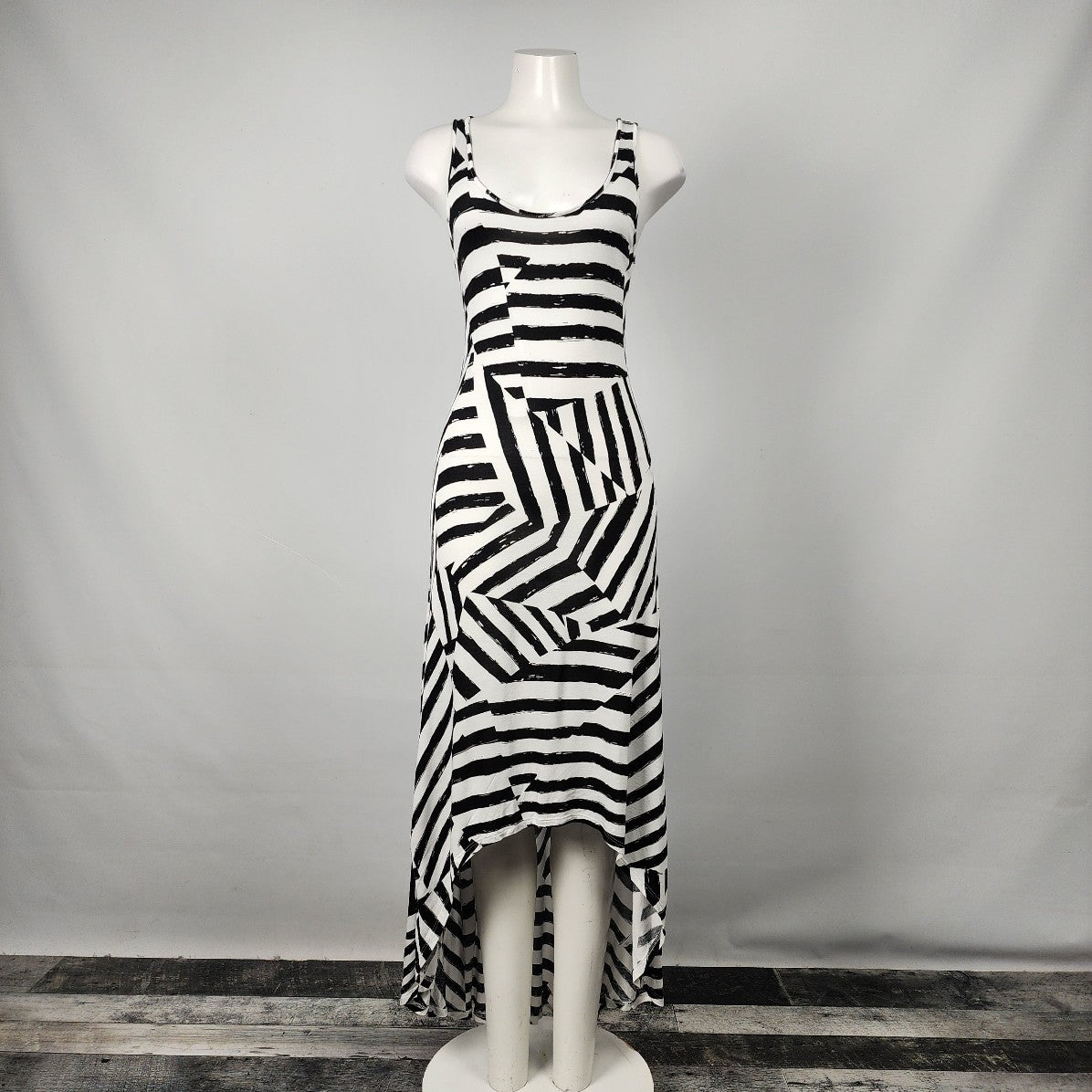 Relativity Black & White Striped Hi Low Dress Size S