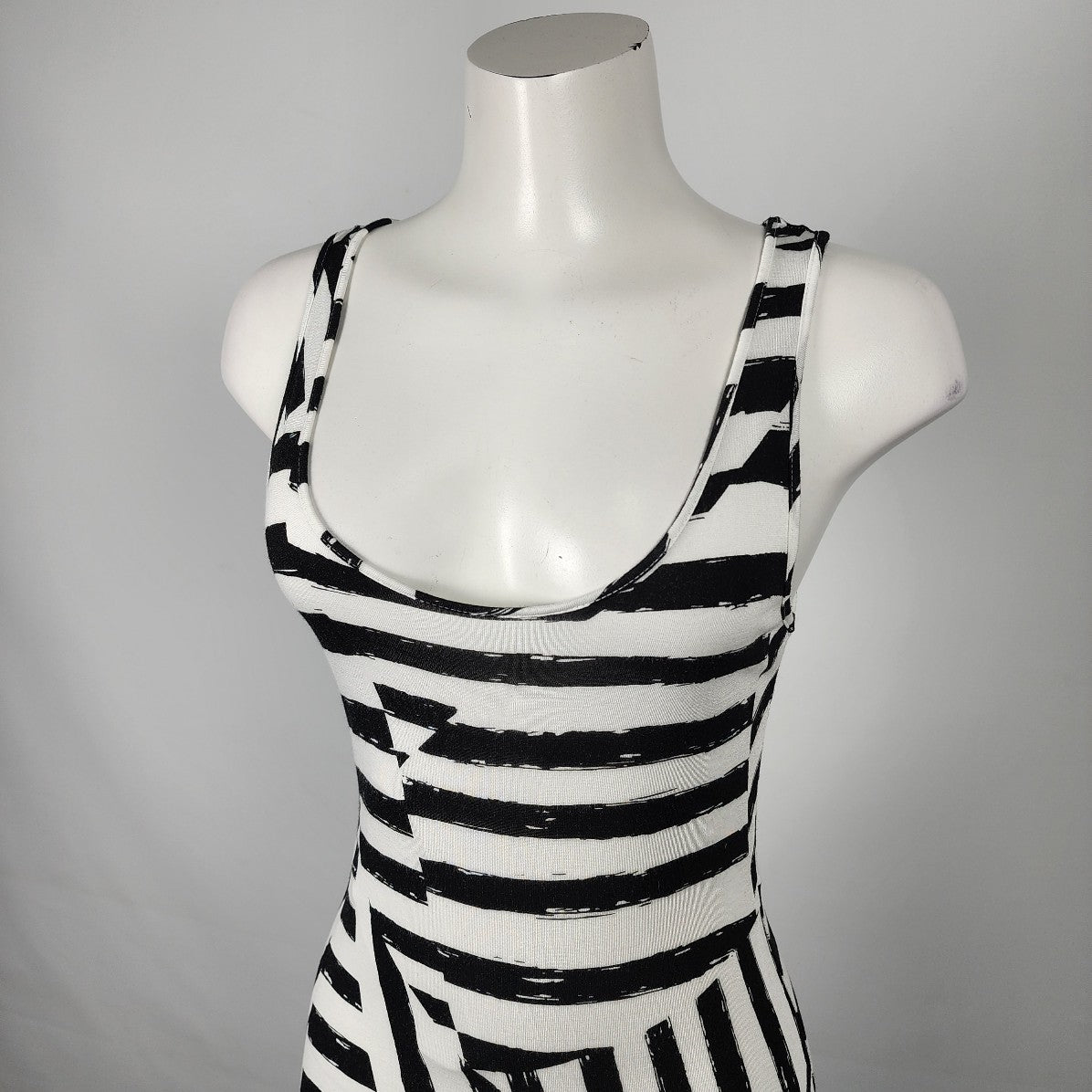 Relativity Black & White Striped Hi Low Dress Size S