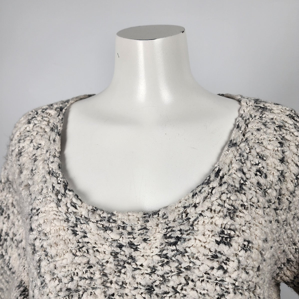 Umgee Grey Cotton Distress Hem Sweater Top Size M/L