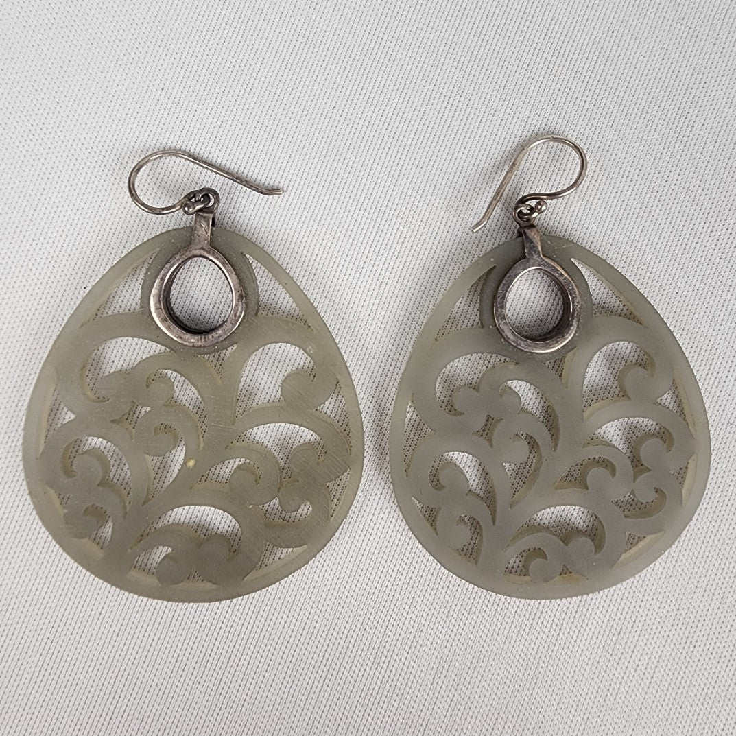 Silpada 925 Sterling Silver Carved Resin Drop Hook Earrings