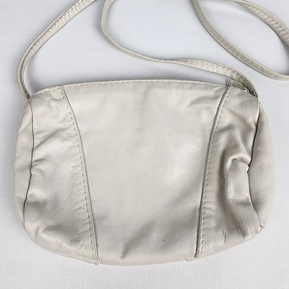 Vintage Tyrus Fashion White Leather Crossbody Purse