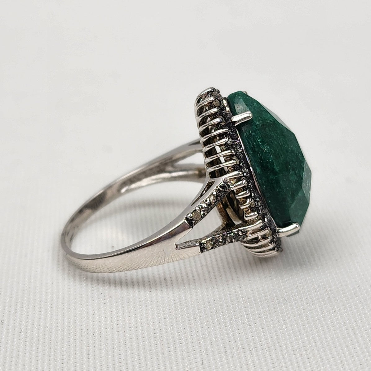 925 Sterling Silver Green Faceted Natural Stone Ring Size 9