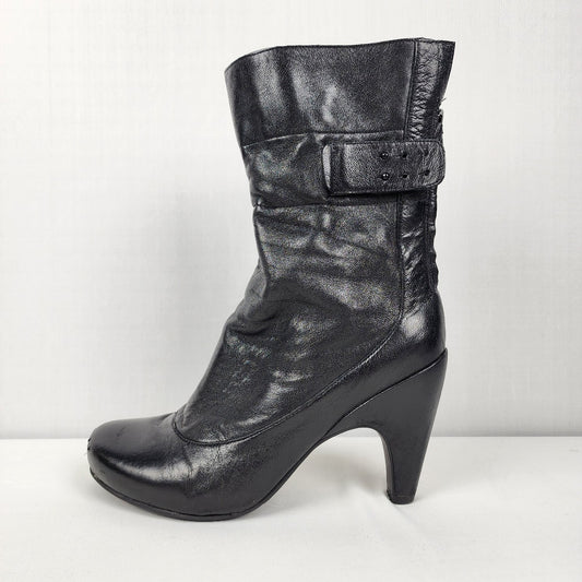 Tsubo Black Leather Back Zip Heeled Boots Size 8.5