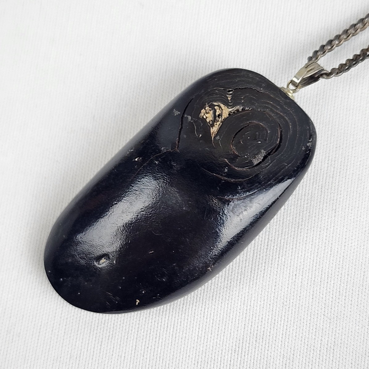 Vintage Silver Tone Black Petrified Wood Pendant Necklace