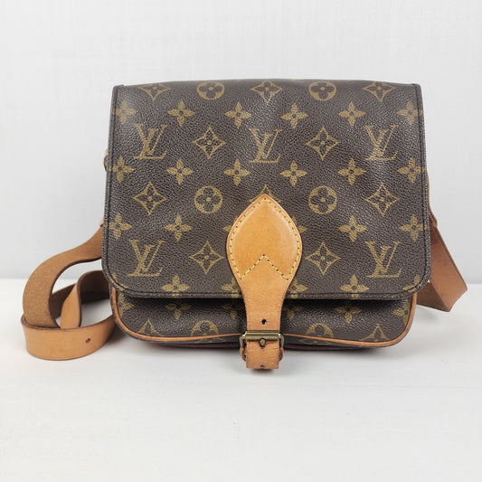 Louis Vuitton Cartouchiere MM Monogram Canvas Leather Strap Messenger Purse