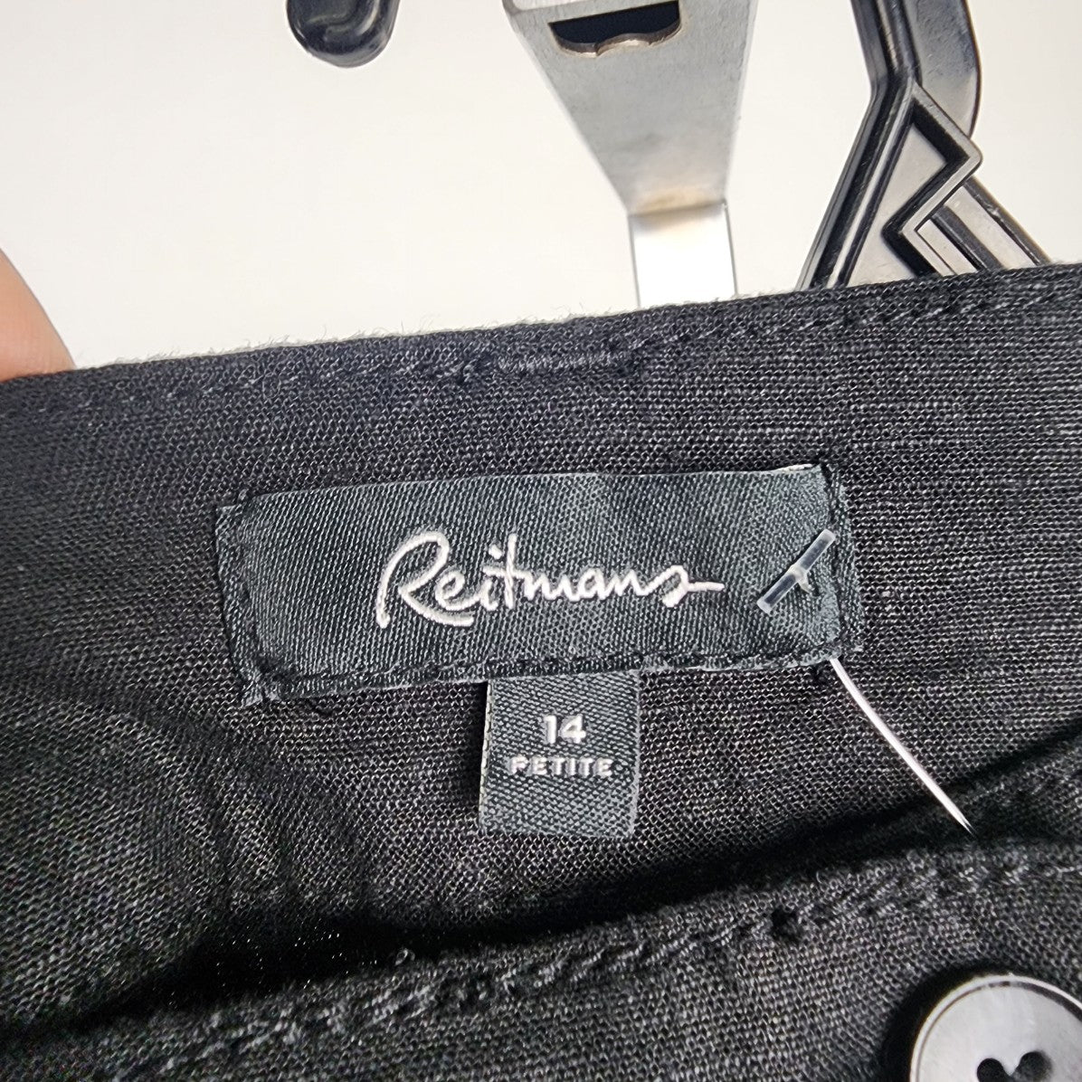 Reitmans Black Linen Blend Capri Pants Size 14