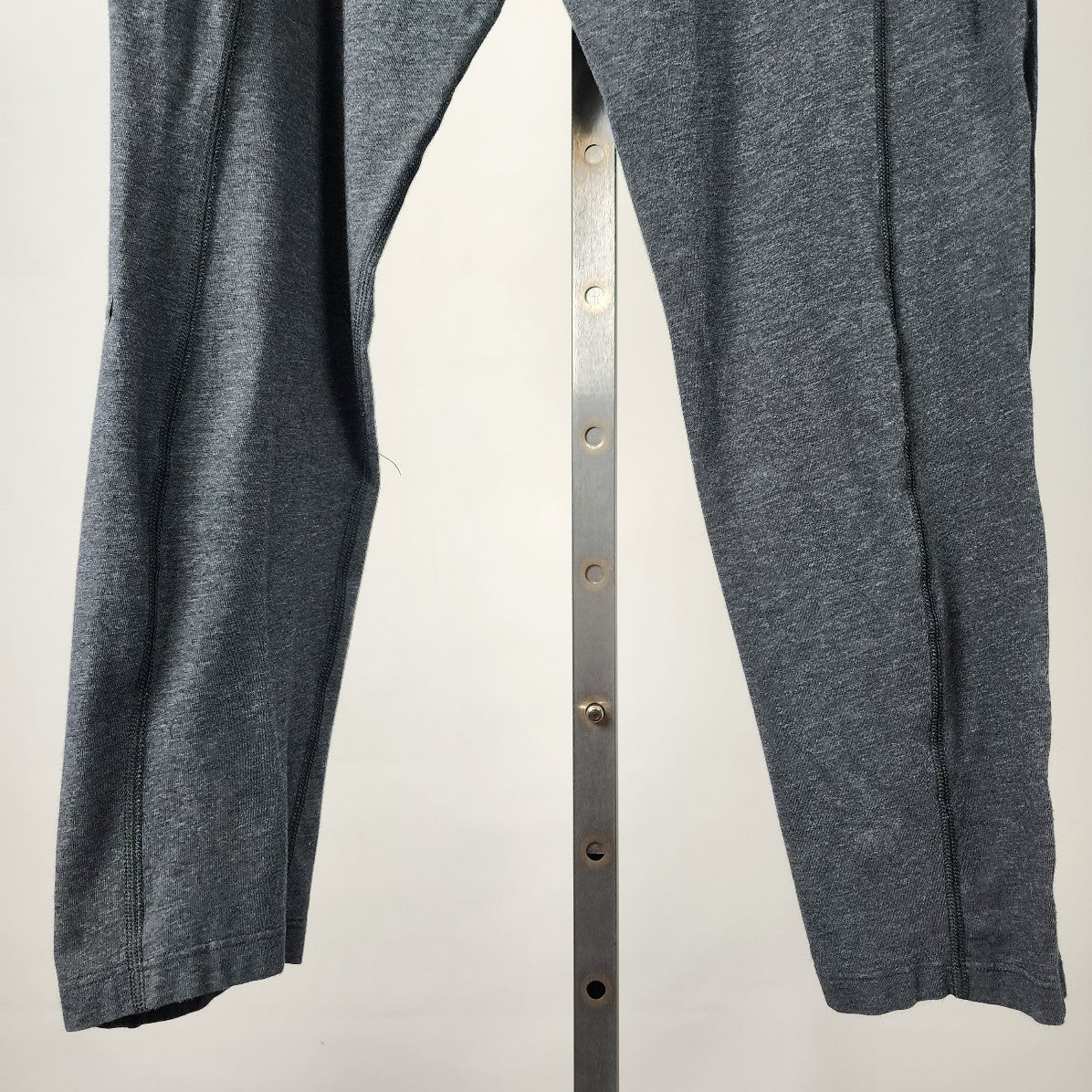 Lululemon Grey Tie One On Pants Leggings Size S/M